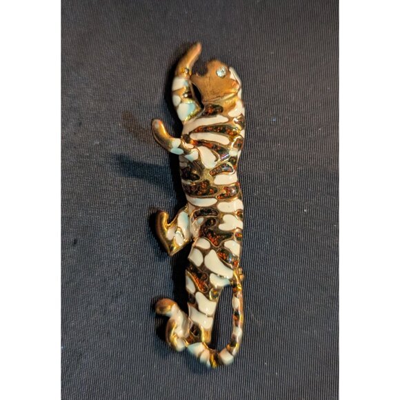 Gold Tone Enamel Tiger Brooch Pin With Rhinestone Eye Striped Design 3" Elegant - Picture 3 of 7